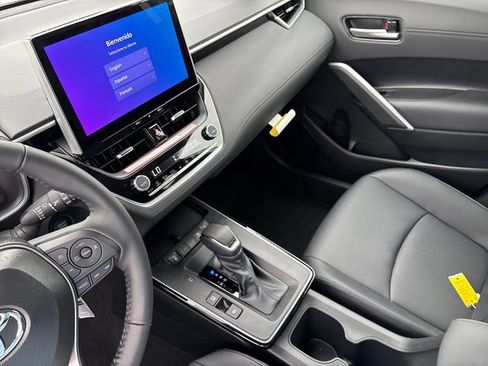 New 2026 Toyota Corolla Cross XLE w/ Convenience Package FWD image 20