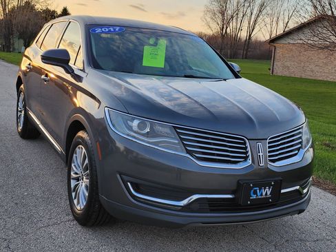 Used 2017 Lincoln MKX Select w/ Select Plus Package image 5