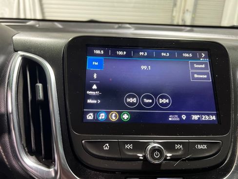 Used 2021 Chevrolet Equinox Premier AWD/4WD image 37