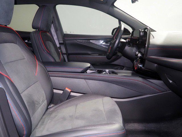 Used 2024 Chevrolet Blazer EV AWD RS image 13