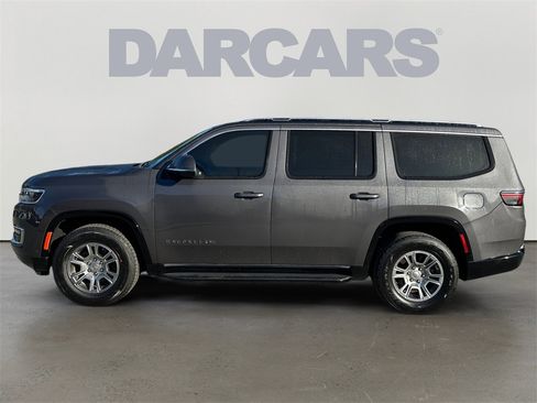 Used 2022 Jeep Wagoneer Series I image 4