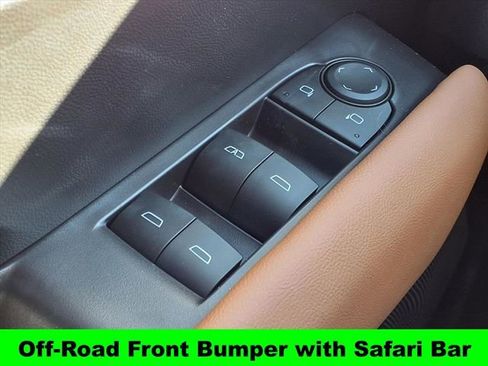 New 2026 GMC Canyon AT4 w/ Off-Road Front Bumper Package image 17