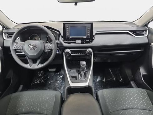 Used 2022 Toyota RAV4 XLE w/ Convenience Package AWD/4WD image 10
