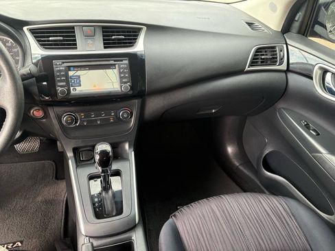 Used 2016 Nissan Sentra SV w/ Driver's Assist Package FWD image 31