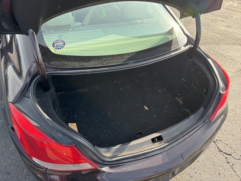 Used 2011 Buick Regal CXL Turbo image 11