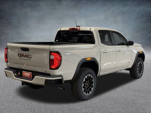 New 2026 GMC Canyon AT4 image 3