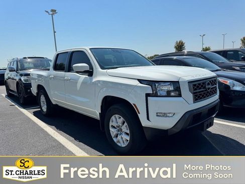Certified 2022 Nissan Frontier SV AWD/4WD image 1
