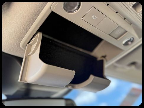 New 2026 Nissan Kicks SV image 38