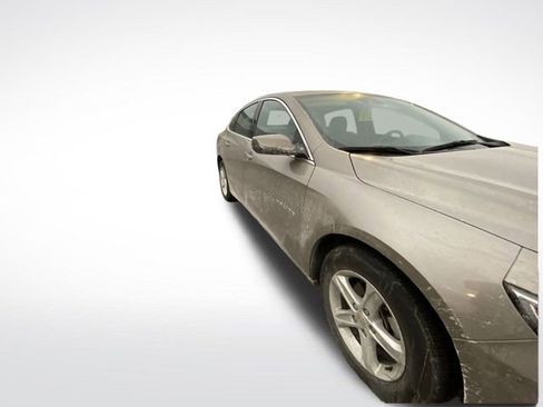 Used 2024 Chevrolet Malibu LT image 12