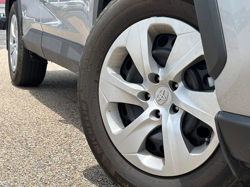 Used 2024 Toyota RAV4 LE FWD image 2