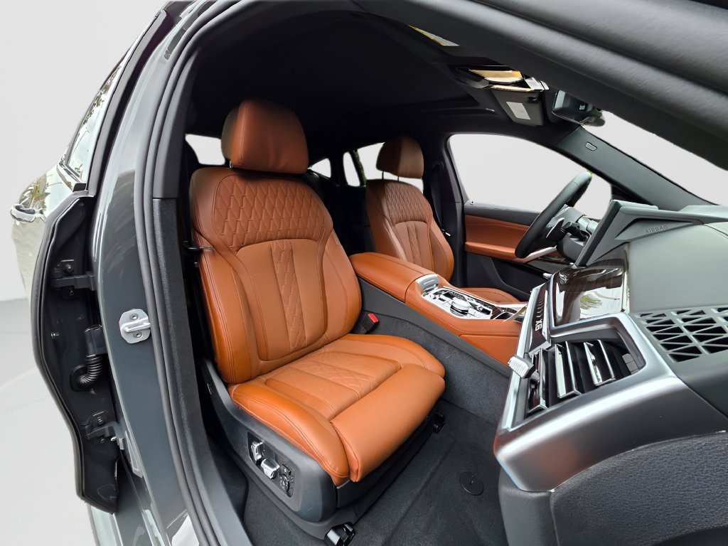 New 2027 BMW X6 xDrive40i w/ Executive Package AWD/4WD image 22