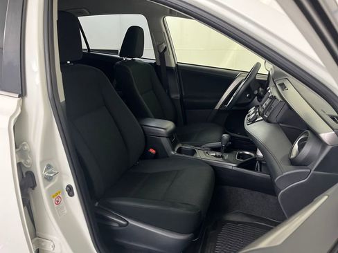 Used 2018 Toyota RAV4 LE w/ All Weather Liner Package image 22