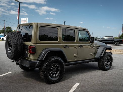 Used 2025 Jeep Wrangler Unlimited Sport AWD/4WD image 10