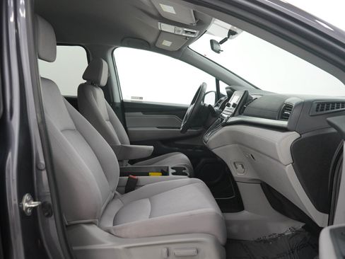Used 2020 Honda Odyssey LX image 12