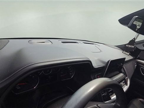 Used 2021 Chevrolet Tahoe LT w/ LT Signature Package image 6