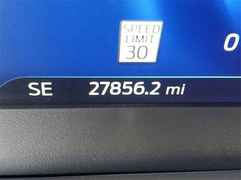 Used 2024 Ford Explorer King Ranch w/ Technology Package image 35