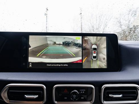 New 2026 Nissan Sentra SL image 16