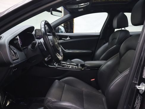 Used 2022 Kia Stinger GT-Line w/ Sun & Sound Package AWD/4WD image 16