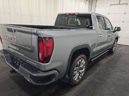Used 2026 GMC Sierra 1500 Denali w/ Denali Reserve Package AWD/4WD image 3