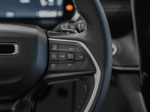 New 2026 Jeep Grand Cherokee Laredo X image 25