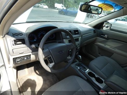 Used 2012 Ford Fusion SE FWD image 38