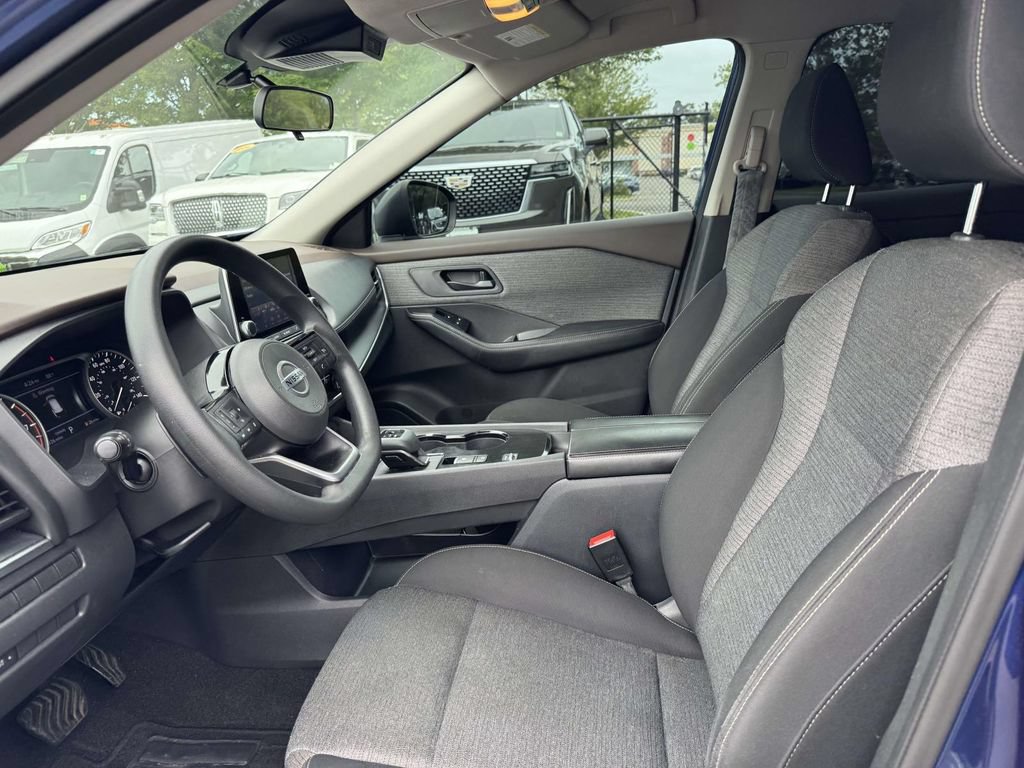Used 2021 Nissan Rogue S FWD image 18