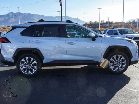 New 2025 Toyota RAV4 XLE Premium w/ Weather Package image 9