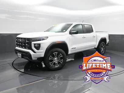 Used 2025 GMC Canyon AT4 w/ AT4 Premium Package