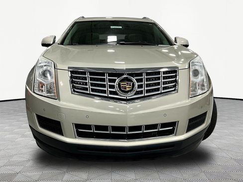Used 2015 Cadillac SRX Luxury AWD/4WD image 2