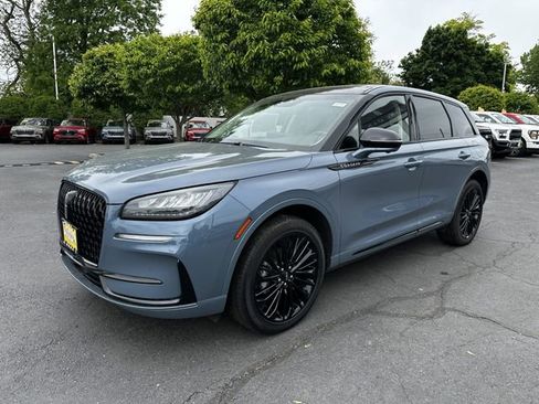 Certified 2024 Lincoln Corsair AWD w/ Equipment Group 101A image 9