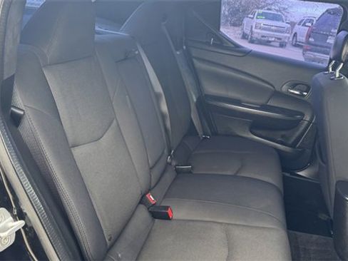 Used 2013 Dodge Avenger SXT image 12