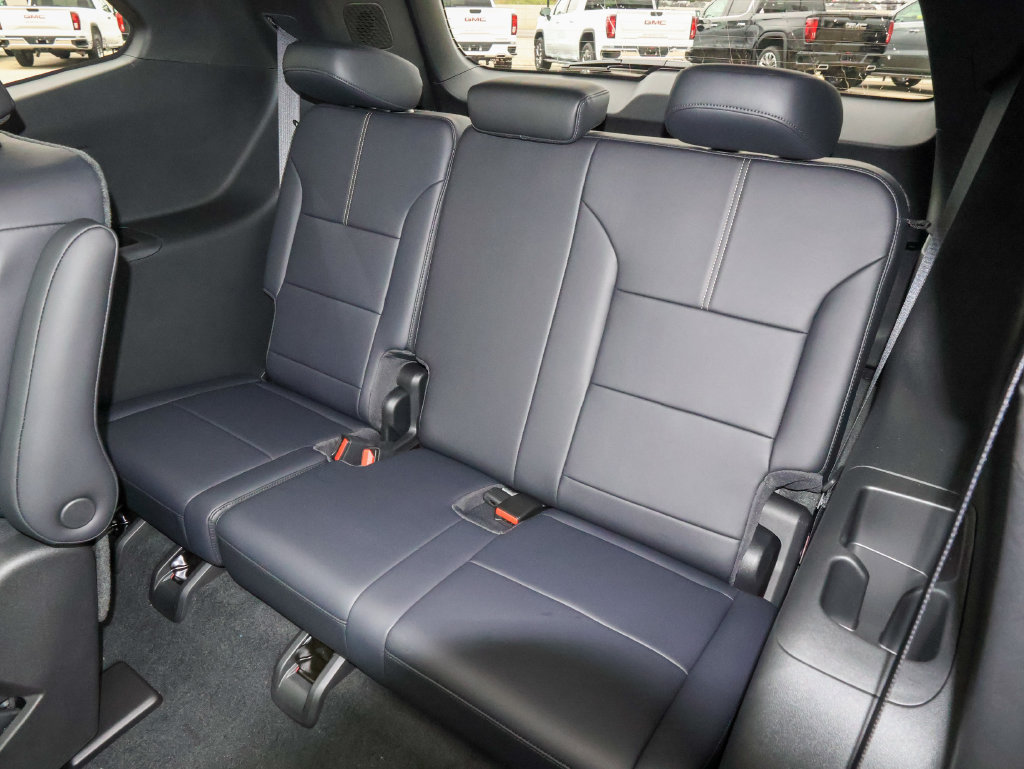 New 2027 GMC Acadia Elevation w/ Black Edition AWD/4WD image 12