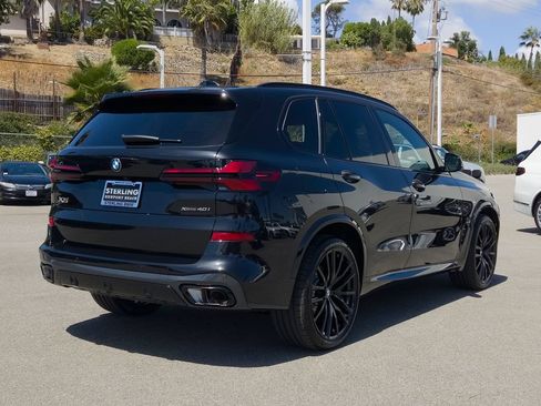 New 2026 BMW X5 xDrive40i w/ M Sport Package AWD/4WD image 17
