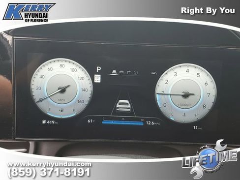 New 2026 Hyundai Elantra Limited FWD image 24