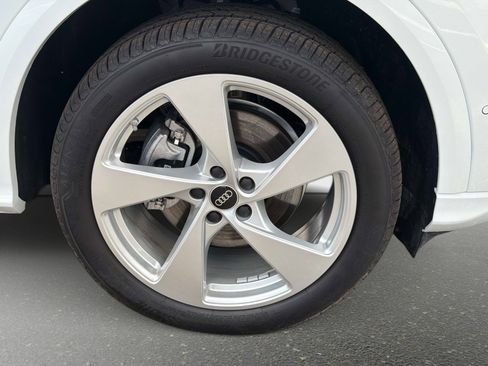 Used 2025 Audi Q5 Premium Plus image 19