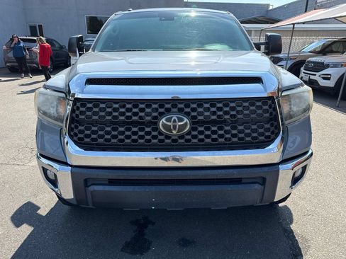 Used 2019 Toyota Tundra SR5 w/ SR5 Upgrade Package AWD/4WD image 8