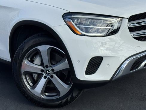 Used 2022 Mercedes-Benz GLC 300 image 2