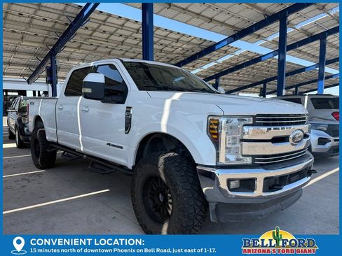 Used 2018 Ford F250 Lariat w/ Lariat Value Package AWD/4WD image 7