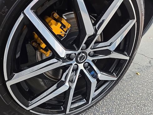 Certified 2025 Volvo XC60 T8 Polestar image 7