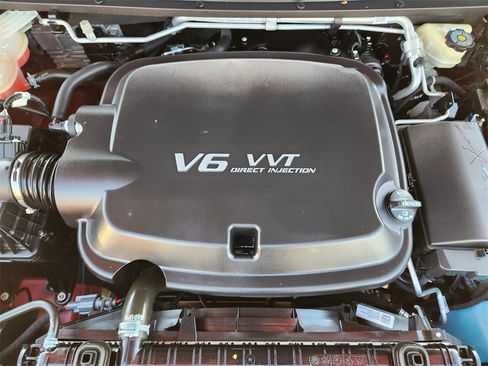 Used 2017 GMC Canyon SLE w/ Trailering Package image 31