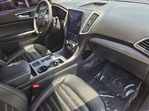 Used 2021 Ford Edge SEL w/ Convenience Package FWD image 16