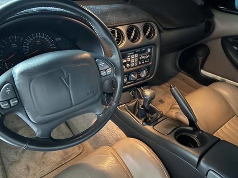 Used 1997 Pontiac Firebird Trans Am w/ Ram Air Performance Pkg image 6