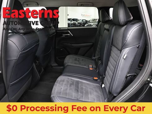 Used 2025 Mitsubishi Outlander SE AWD/4WD image 22