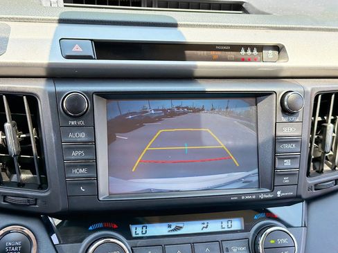 Used 2017 Toyota RAV4 Limited AWD/4WD image 10