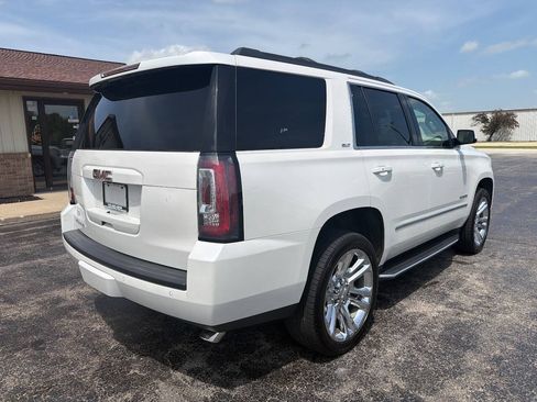 Used 2017 GMC Yukon SLT w/ Premium Edition AWD/4WD image 8