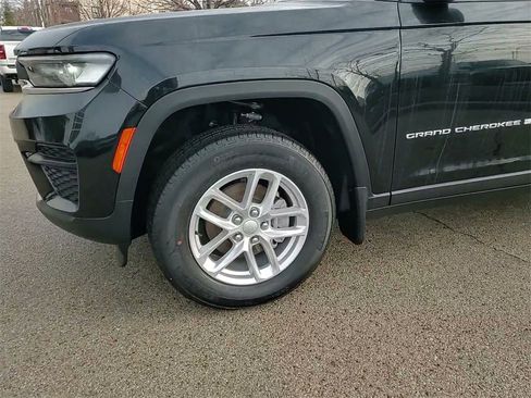 New 2025 Jeep Grand Cherokee Laredo X w/ Luxury Tech Group I image 20
