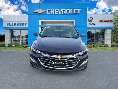 Used 2025 Chevrolet Malibu LT FWD image 8