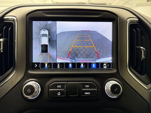 Used 2023 GMC Sierra 2500 Denali w/ Denali Ultimate Package image 29