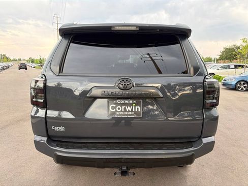 Used 2024 Toyota 4Runner TRD Off-Road Premium AWD/4WD image 7