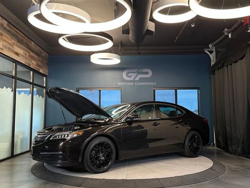 Used 2015 Acura TLX V6 w/ Technology Package FWD image 24